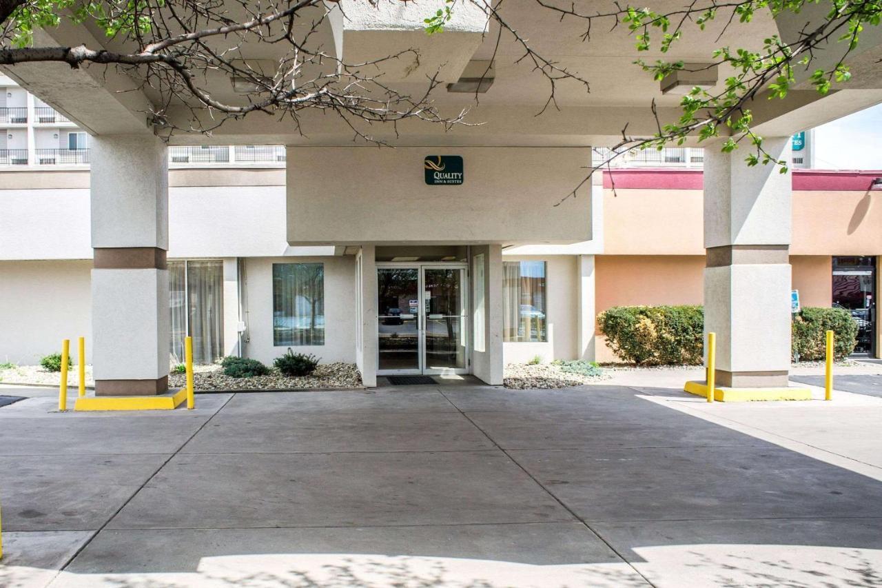 Baymont By Wyndham Youngstown Exterior foto